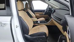 2023 Kia Carnival Diesel 9-Seater Noblesse — фото 12