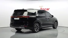 2022 Kia Carnival Diesel 7-Seater Noblesse — фото 2