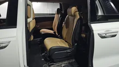 2022 Kia Carnival Diesel 9-Seater Noblesse — фото 11