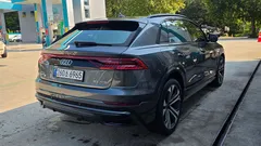 2023 Audi Q8 55 TFSI Quattro Premium, серый — фото 6