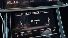 2023 Audi Q8 55 TFSI Quattro Premium, серый — фото 15