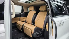 2023 Kia Carnival Gasoline 7-Seater Signature — фото 12