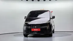 2023 Hyundai Staria Cargo 3-Seater — фото 3
