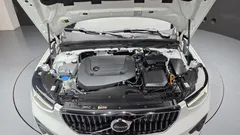 2023 Volvo XC40 B4 Ultimate Bright — фото 6