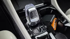 2023 Volvo XC40 B4 Ultimate Bright — фото 9