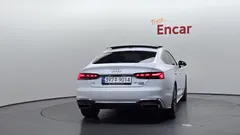 2023 Audi A5 40 TFSI Quattro Premium Sportback — фото 4