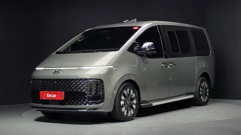 2023 Hyundai Staria L3.5 Lounge 9-Seater