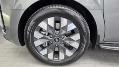 2023 Hyundai Staria L3.5 Lounge 9-Seater — фото 5