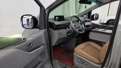 2023 Hyundai Staria L3.5 Lounge 9-Seater — фото 10