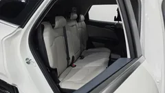 2023 Kia Sportage Signature 2WD — фото 12