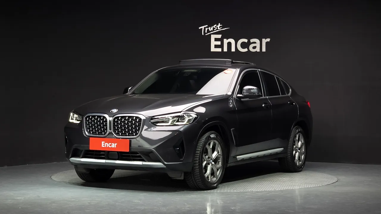 2023 BMW X4 xDrive20i xLine
