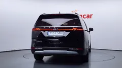 2023 Kia Carnival Gasoline 9-Seater Prestige — фото 4