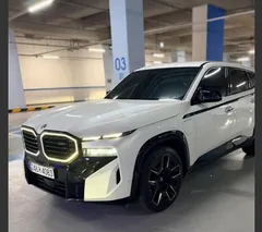 2023 BMW XM 4.4, белый — фото 2