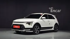 2022 Kia Niro Signature — фото 1