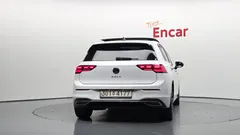 2022 Volkswagen Golf 2.0 TDI Prestige — фото 4