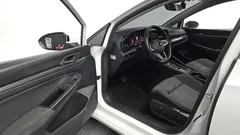 2022 Volkswagen Golf 2.0 TDI Prestige — фото 10