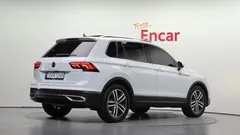 2023 Volkswagen Tiguan 2.0 TDI Prestige — фото 2