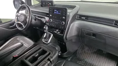 2022 Hyundai Staria Cargo 3-Seater — фото 7