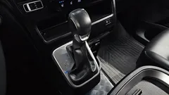 2022 Hyundai Staria Cargo 5-Seater — фото 9