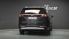 2022 Kia Carnival Diesel 9-Seater Prestige — фото 4