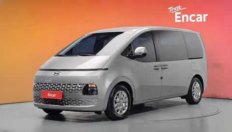 2023 Hyundai Staria 4WD Tourer 11-Seater