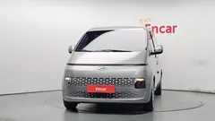 2023 Hyundai Staria 4WD Tourer 11-Seater, серебристый — фото 3