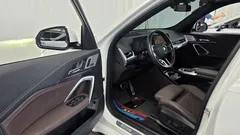 2023 BMW X1 sDrive 20i M Sport, белый — фото 10