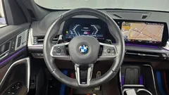 2023 BMW X1 sDrive 20i M Sport, белый — фото 13