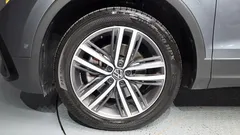 2022 Volkswagen Tiguan 2.0 TSI Prestige — фото 5