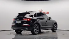 2022 Audi Q5 40 TDI Quattro — фото 2