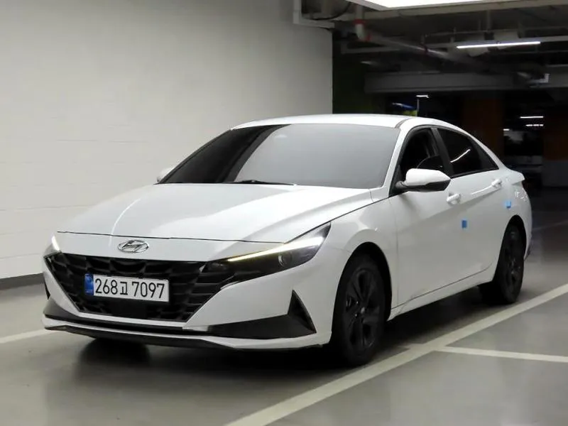 2023 Hyundai AVANTE Modern