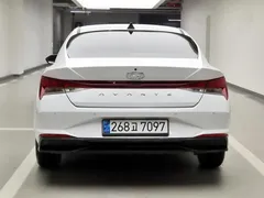 2023 Hyundai AVANTE Modern, белый — фото 3