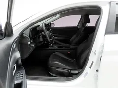 2023 Hyundai AVANTE Modern, белый — фото 17