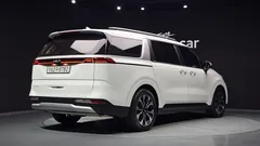 2023 Kia Carnival Gasoline 9-Seater Prestige — фото 2