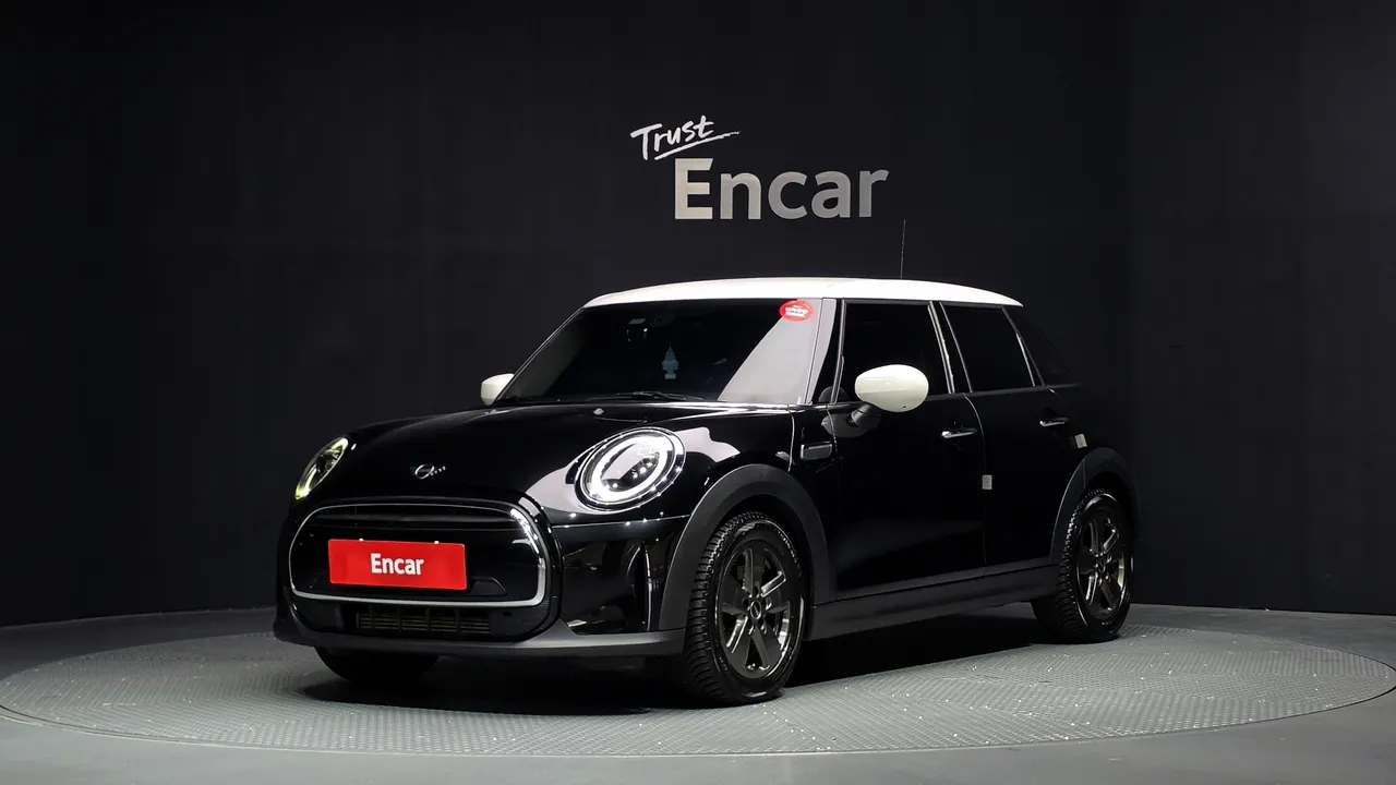 2023 Mini Cooper 5Door Classic