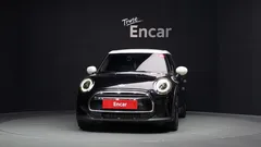 2023 Mini Cooper 5Door Classic — фото 3