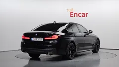 2023 BMW 5-Series 530e M Sport — фото 2