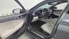 2023 Genesis G70 Gasoline 2.0T 4WD, серый — фото 10