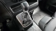 2023 Hyundai Staria Cargo 3-Seater — фото 9