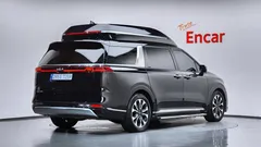 2022 Kia Carnival Gasoline 9-Seater Hi-Limousine — фото 2