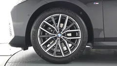 2023 BMW 2-Series 220i M Sport — фото 5