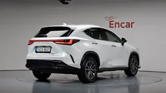 2022 Lexus NX Premium, белый — фото 2