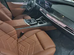 2024 BMW 7-Series 740i xDrive M Sport — фото 9