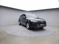 2022 Audi Q7 45 TDI Quattro — фото 3