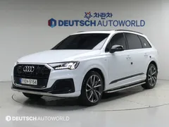 2022 Audi Q7 50 TDI Quattro Premium — фото 11