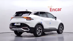 2024 Kia Sportage Signature 2WD — фото 2