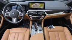 2022 BMW 5-Series 520i M Sport — фото 7