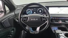 2023 Kia K8 Signature Special — фото 18