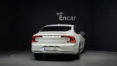 2023 Volvo S90 B6 AWD Ultimate Bright — фото 4