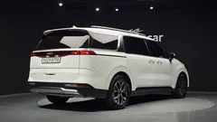 2023 Kia Carnival Diesel 9-Seater Noblesse — фото 2